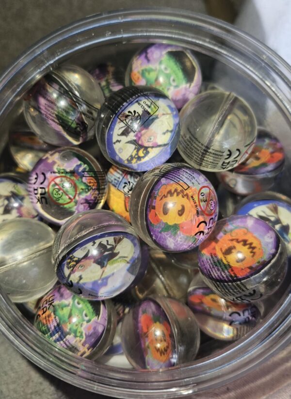 Bouncy balls