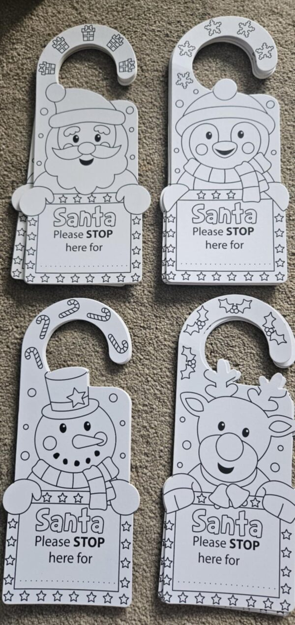 Santa stop here door hangers - Image 2