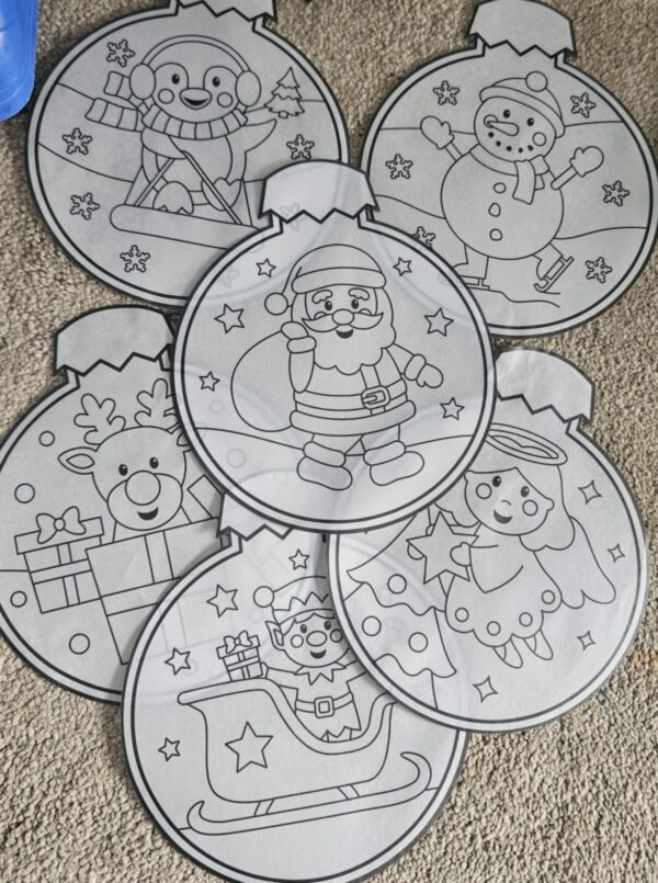 Circle window decorations