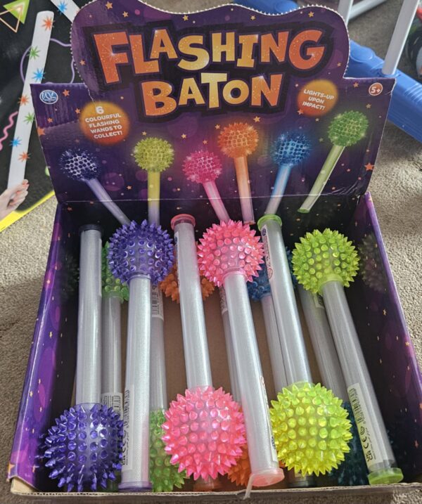 Flashing ball batton