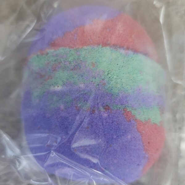 Hubble bubble bath bomb - Image 2
