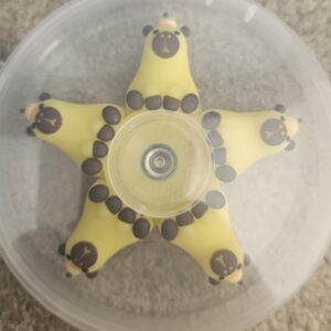 Yellow capybara spinners